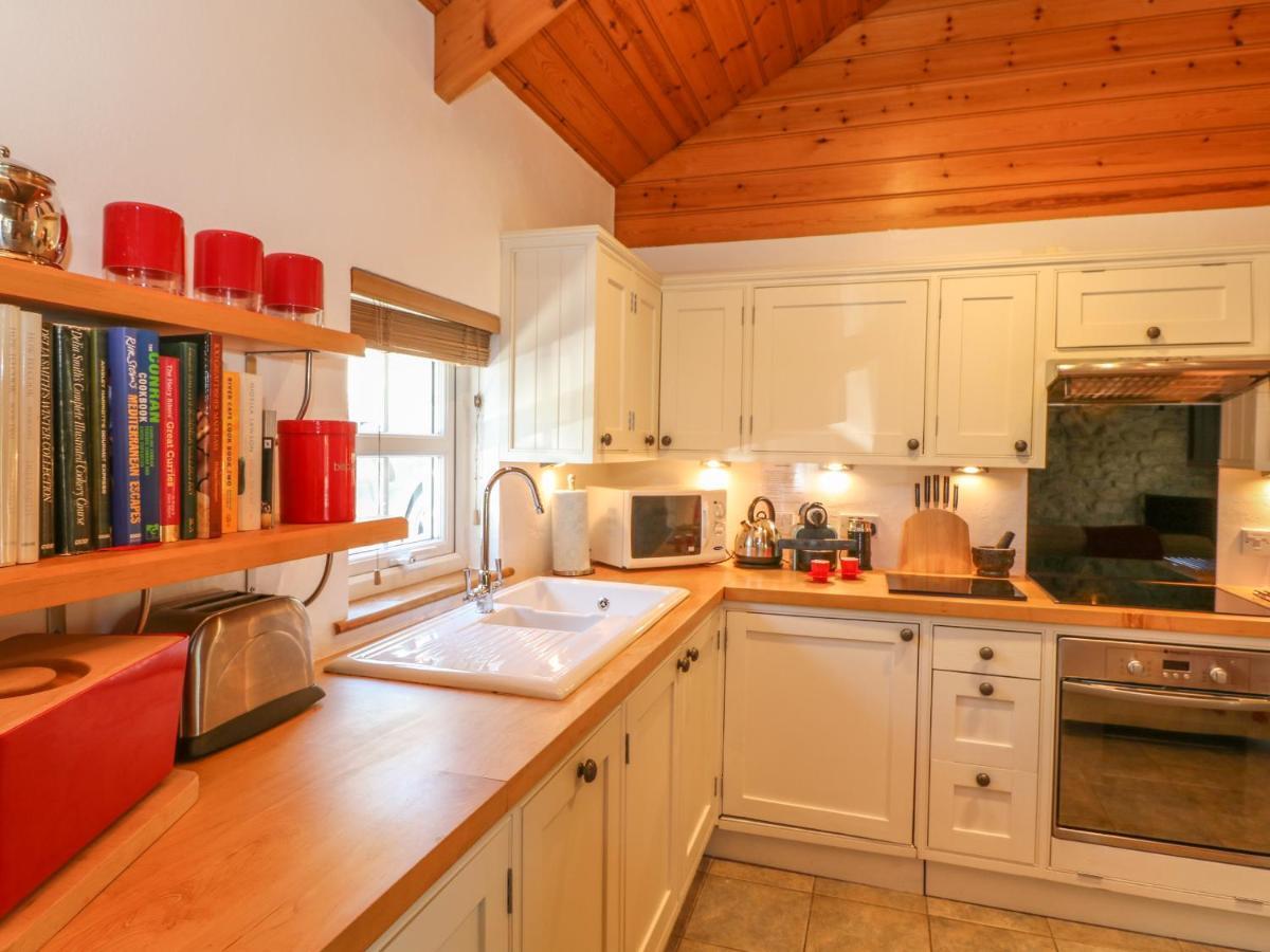 Pond Cottage Truro Zewnętrze zdjęcie